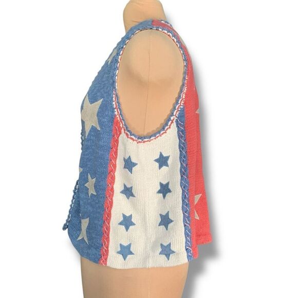 Vintage Blue and Red Star V-Neck Sweater - Picture 3 of 8